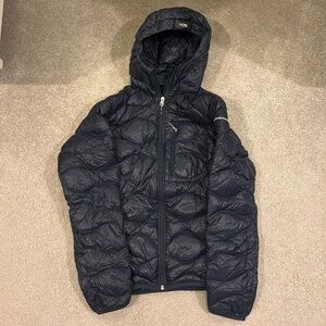 Women’s Peak Performance Helium Down Jacket